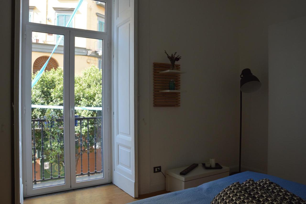 Casa Flora Al Corso Appartement Napels Buitenkant foto