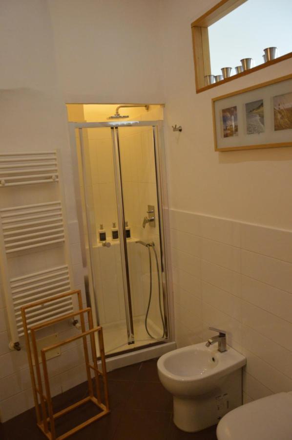 Casa Flora Al Corso Appartement Napels Buitenkant foto